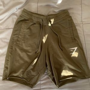 Gym Shark Olive Short Small